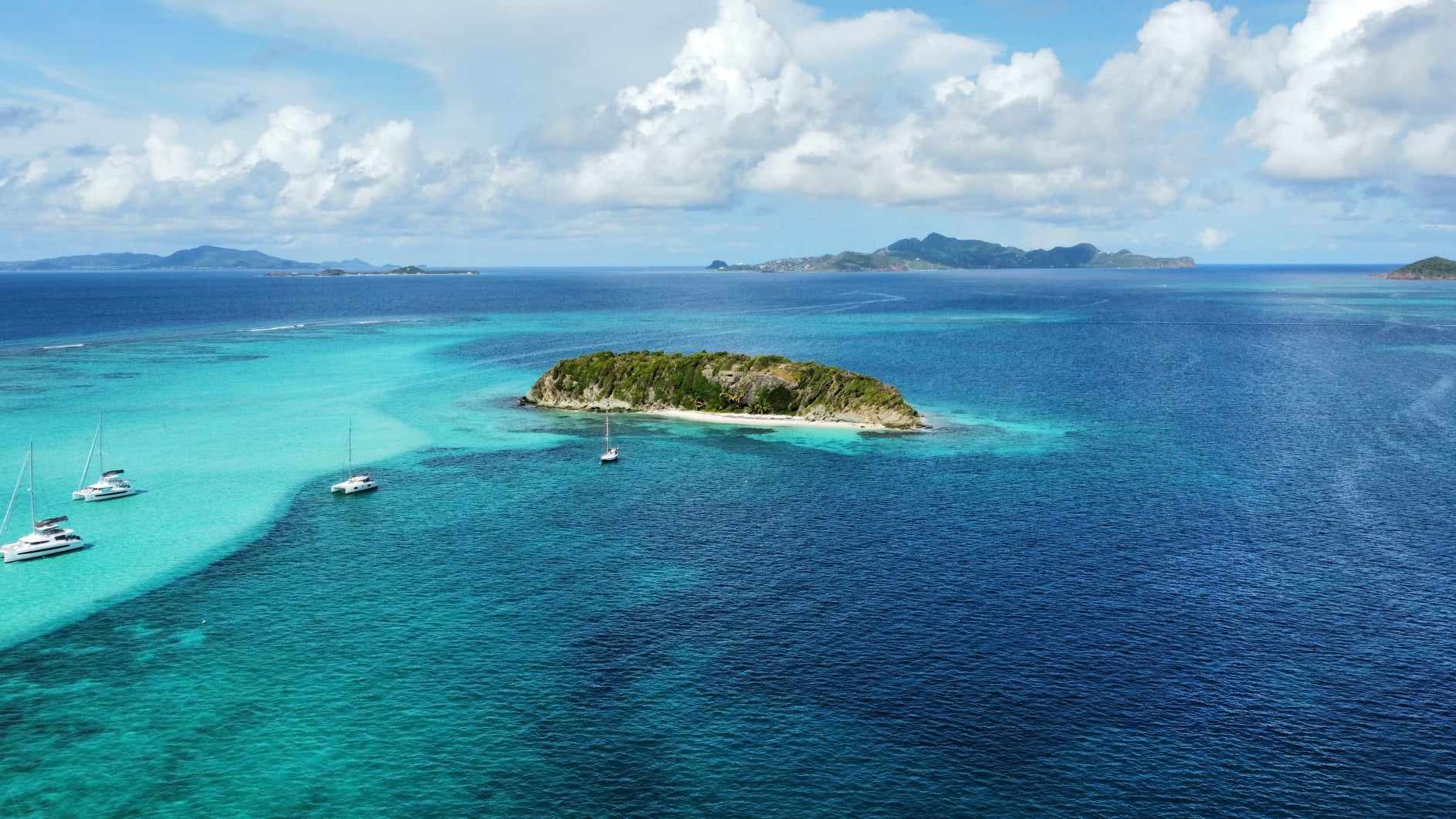 Summer Yacht Charters in the Grenadines